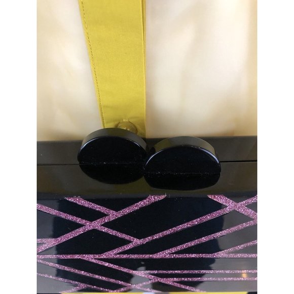 Zara Women’s Mini Crossbody Clutch Bag Black Pink Chain Strap - Picture 4 of 11